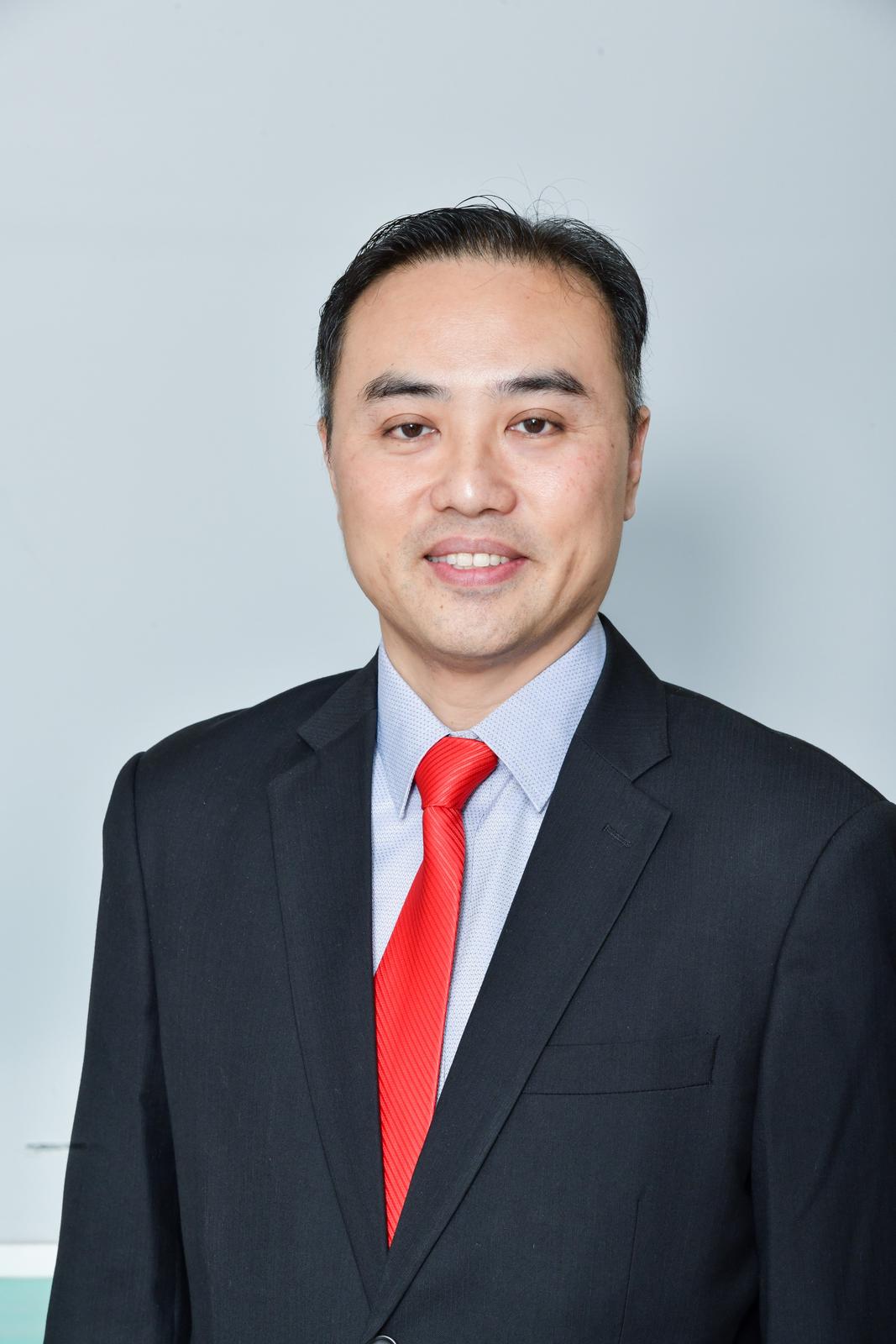 志强 David